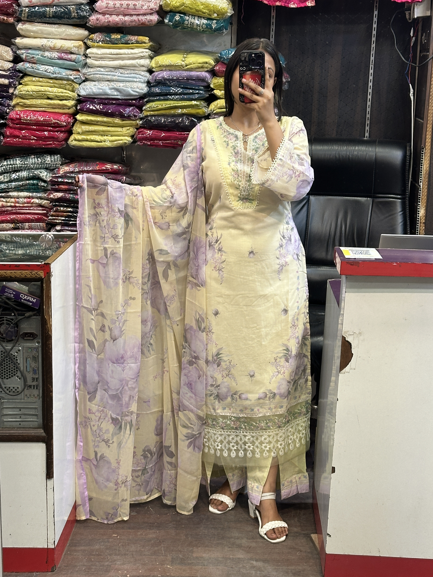 Cream white Pakistani Mal Cotton Embroidered Straight Suit with Lining & Cut Designer Plazo Along with Floral Duppata