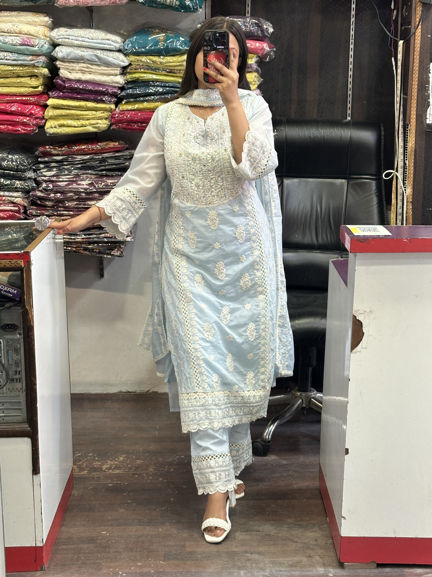 Premium Embroidered Pakistani Suit with Lining & Designer Sleeves and Embroidered Plazo Along Side Full Pure Cotton Embroidered Dupatta