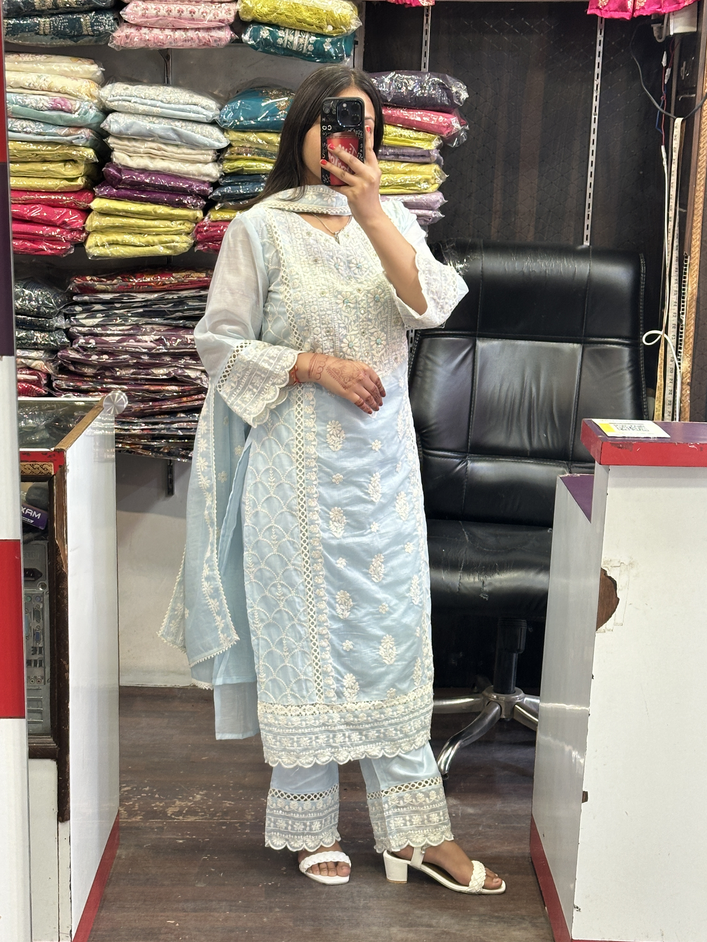 Premium Embroidered Pakistani Suit with Lining & Designer Sleeves and Embroidered Plazo Along Side Full Pure Cotton Embroidered Dupatta