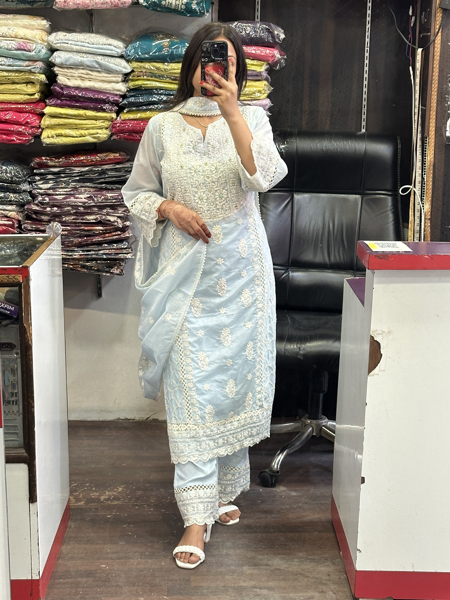 Premium Embroidered Pakistani Suit with Lining & Designer Sleeves and Embroidered Plazo Along Side Full Pure Cotton Embroidered Dupatta