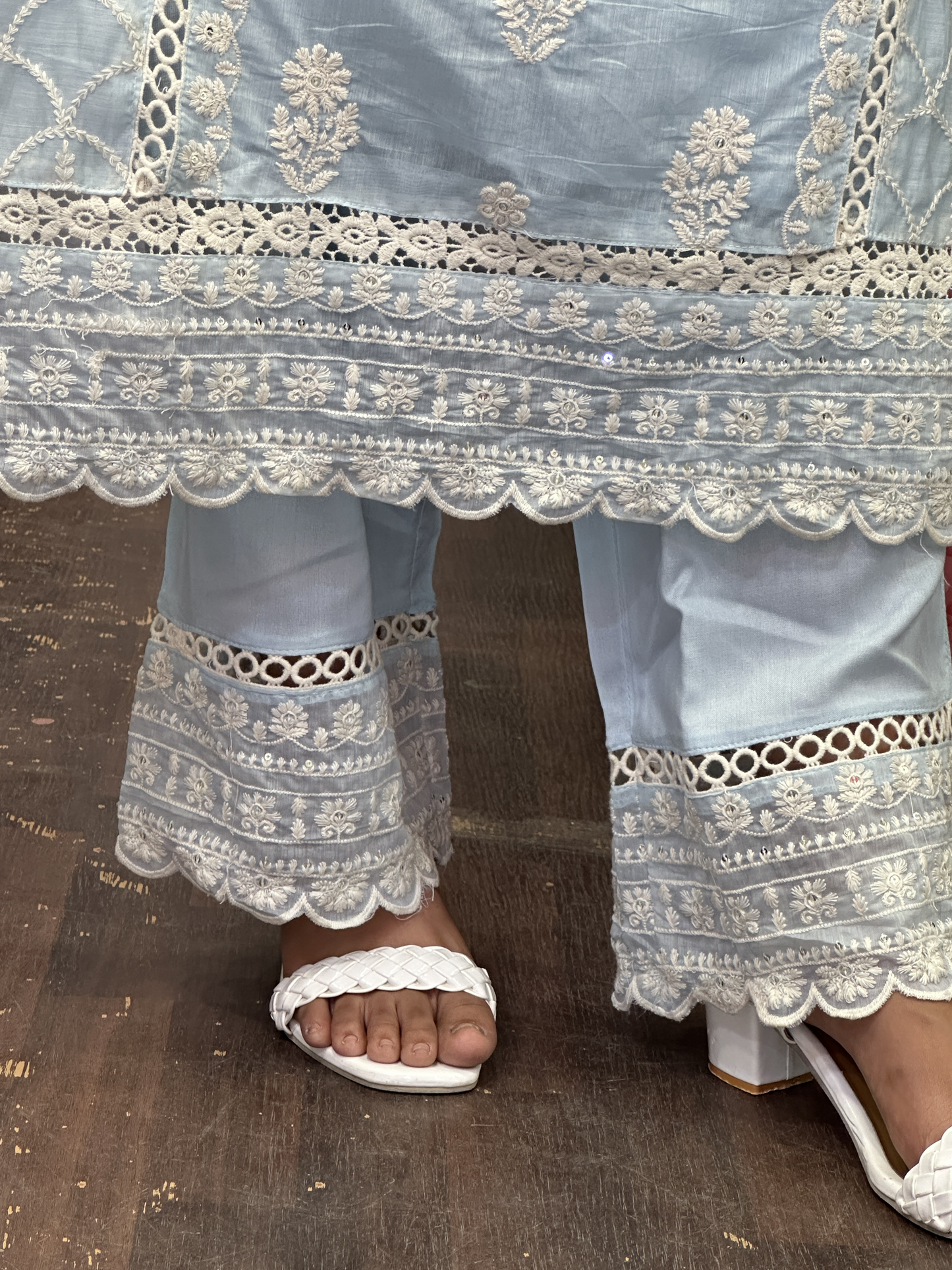 Premium Embroidered Pakistani Suit with Lining & Designer Sleeves and Embroidered Plazo Along Side Full Pure Cotton Embroidered Dupatta