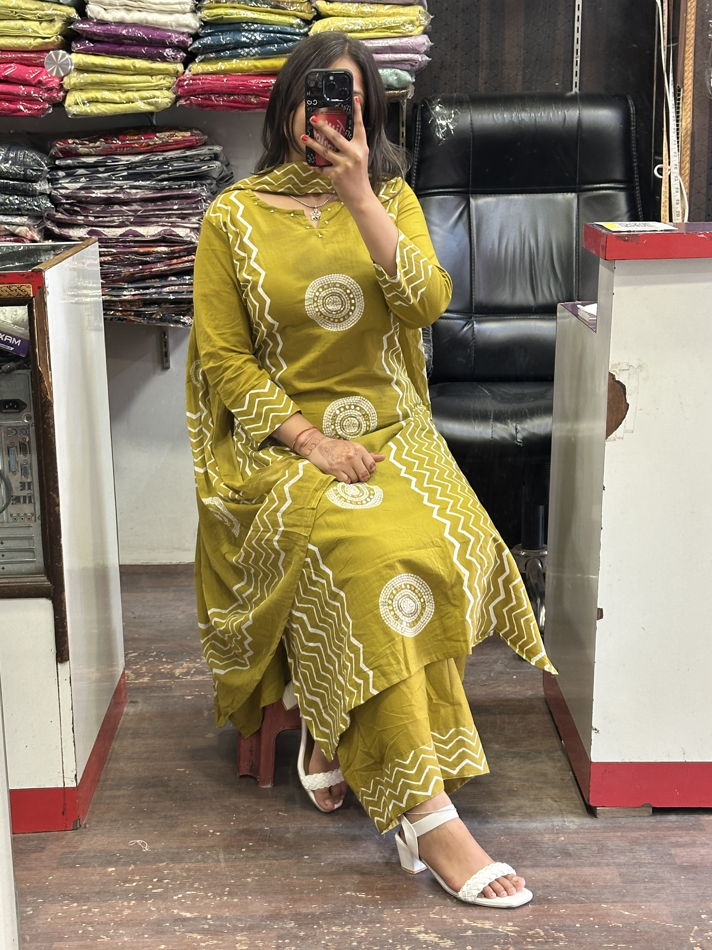 Mustard Geometric Pure Cotton office Wear Suit with Pant and Cotton Dupatta
