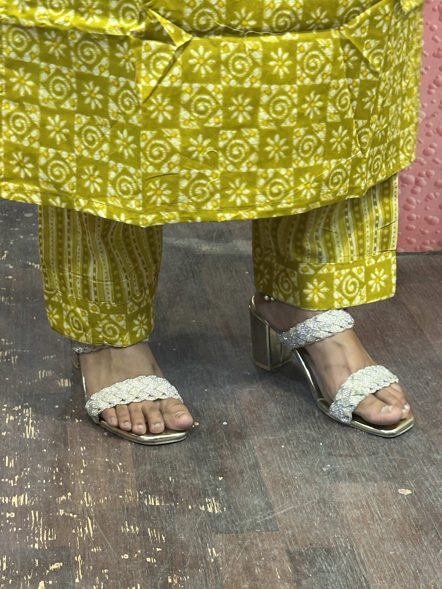 V Neck Orignal Mirror Work Pure Cotton Pant with Full Cotton Dupatta