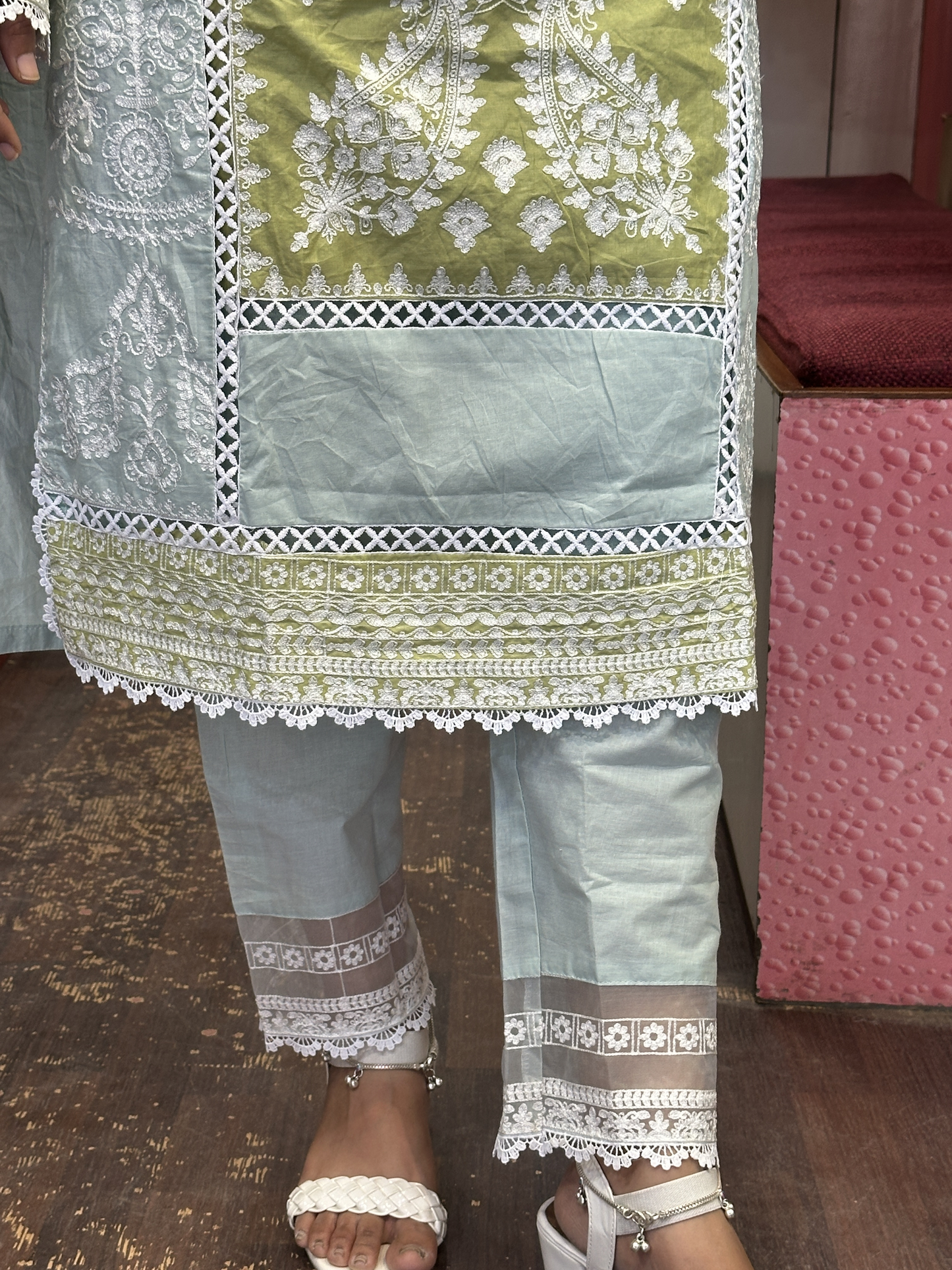 Olive Green Cotton Heavy Embroidered Kashmiri Suit with Beautiful Embroidered Duppata