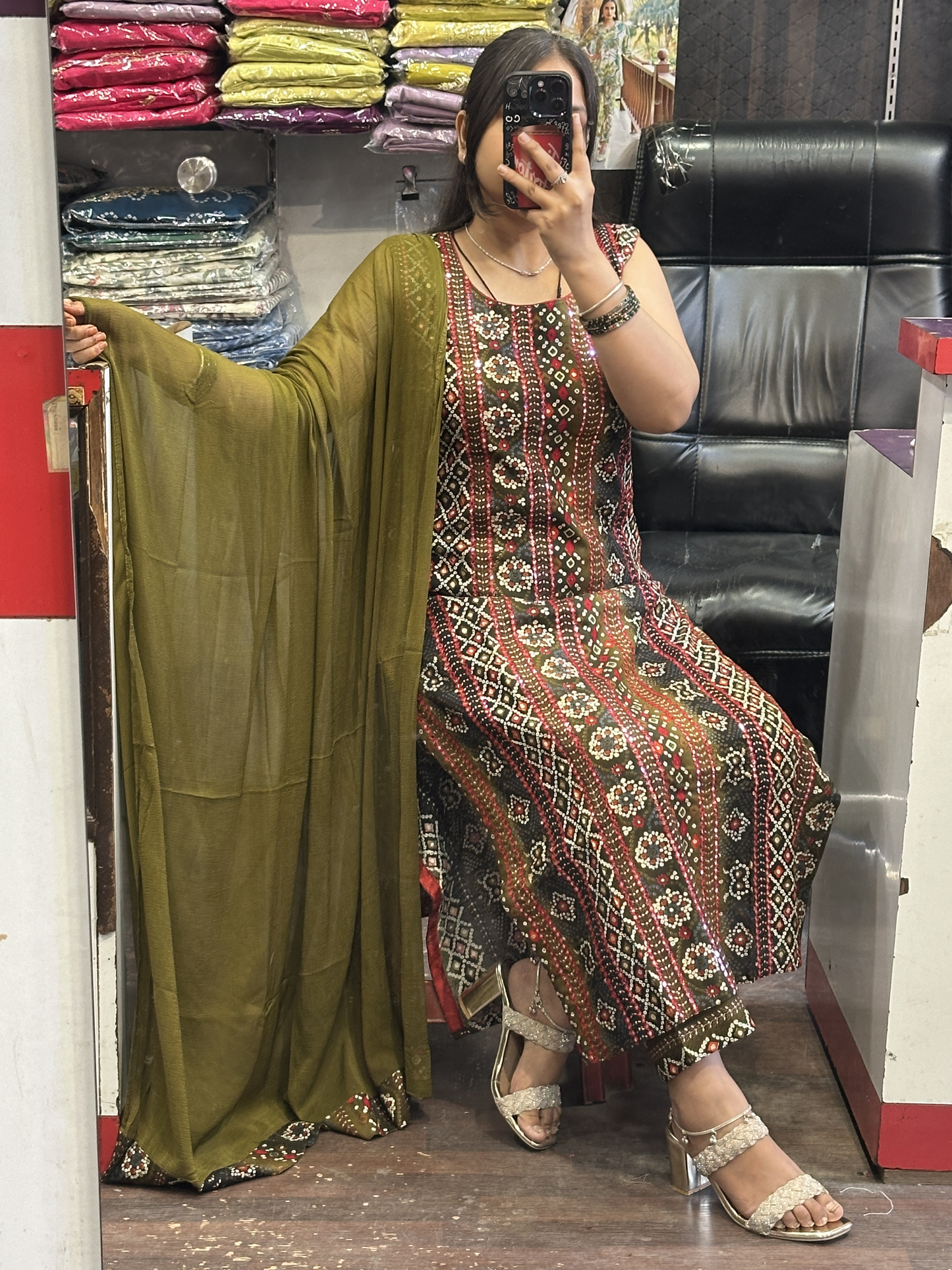 Very Soft Ryon cotton Pant suit with Chiffon Dupatta(Full sleeves attached inside)