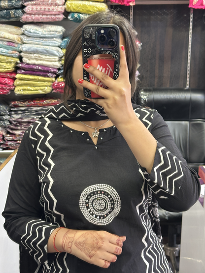 Black Geometric Pure Cotton office Wear Suit with Pant and Cotton Dupatta